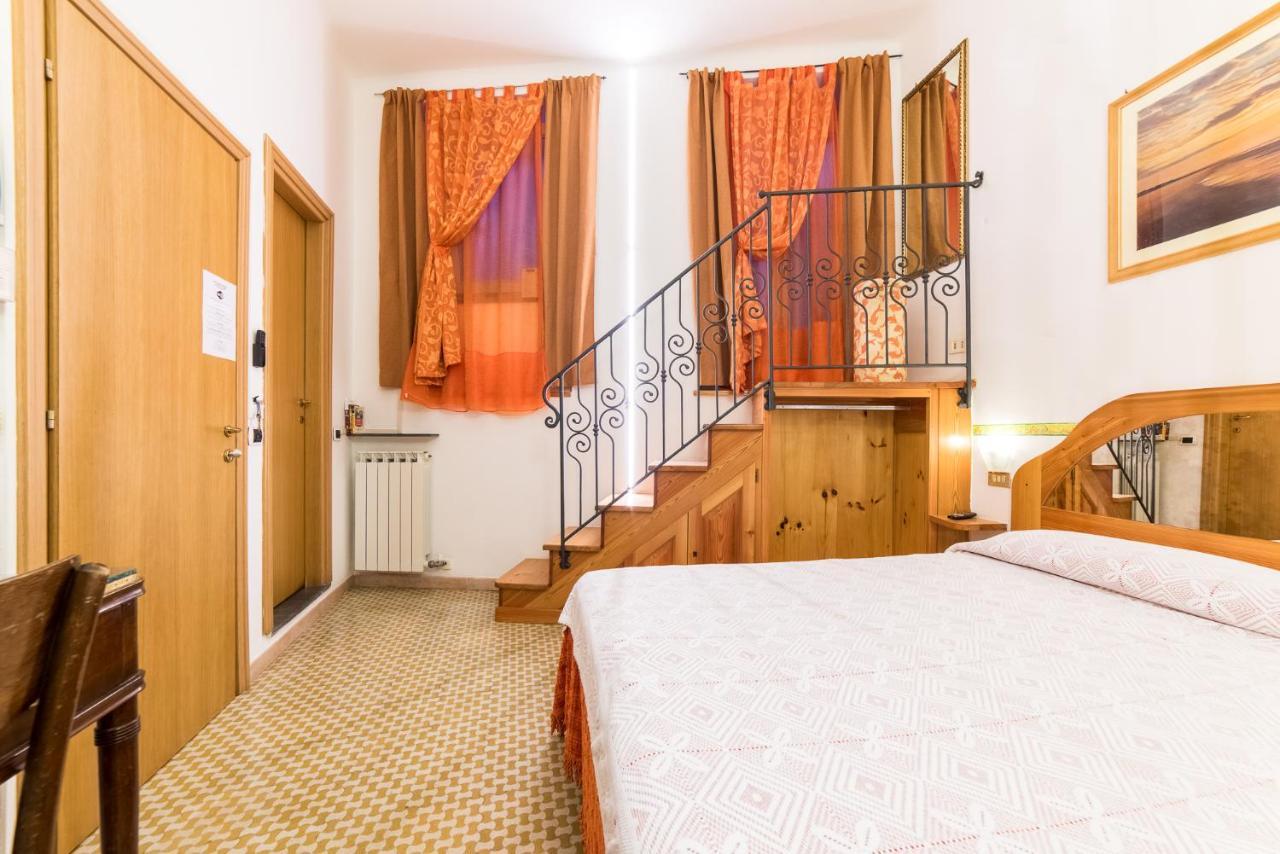 Via Mazzini - Francamaria Rooms Vernazza Exterior foto